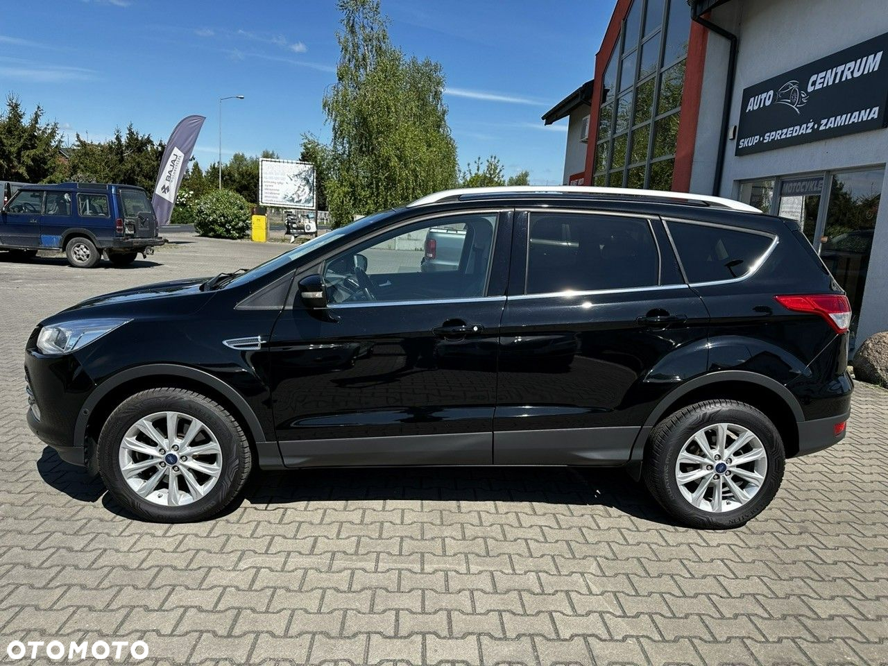Ford Kuga 2.0 TDCi 2x4 Titanium - 10