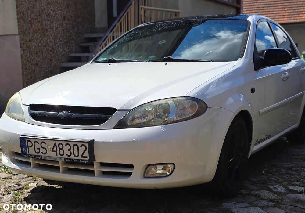 Chevrolet Lacetti - 1