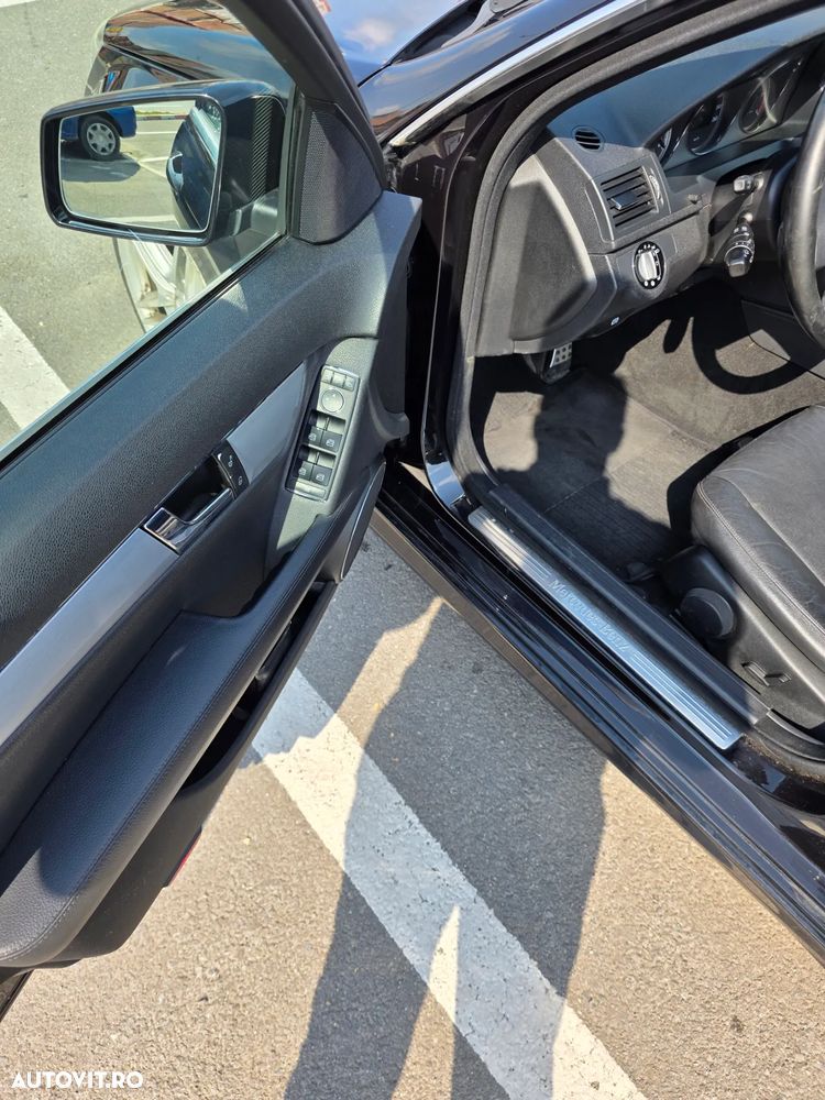 Mercedes-Benz C 320 CDI 7G-TRONIC Avantgarde DPF Sport Edition + - 11