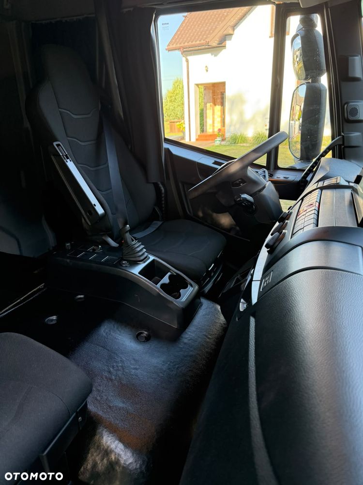 Iveco Cargo - 7