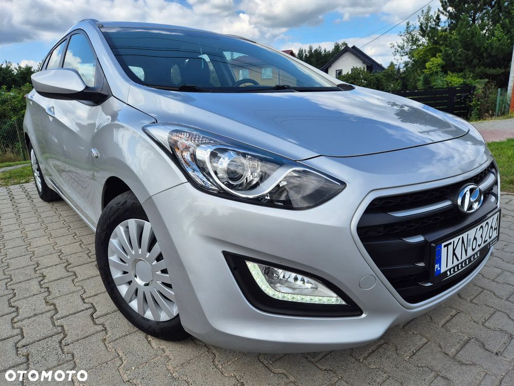 Hyundai i30 1.6 CRDi BlueDrive Comfort - 1