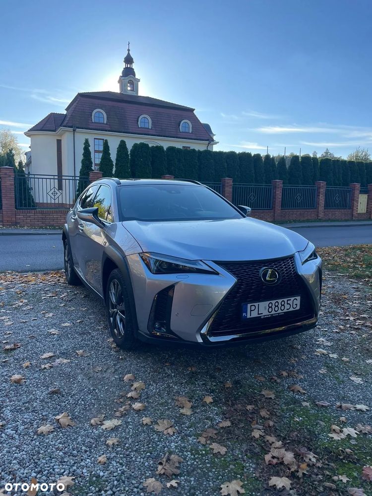 Lexus UX - 26