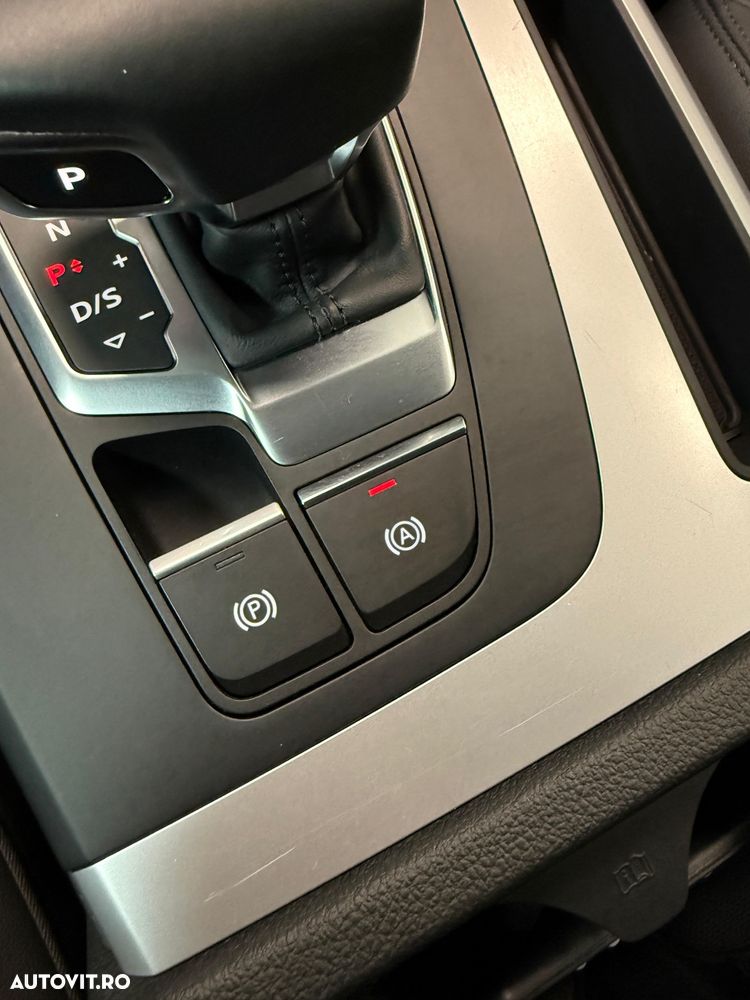 Audi Q5 Sportback 40 TDI quattro S tronic MHEV Advanced - 28