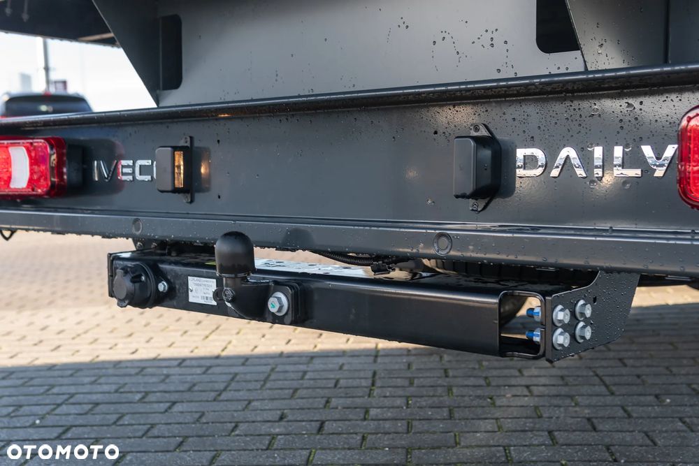 Iveco Daily 35S16H 3.0 D - 28