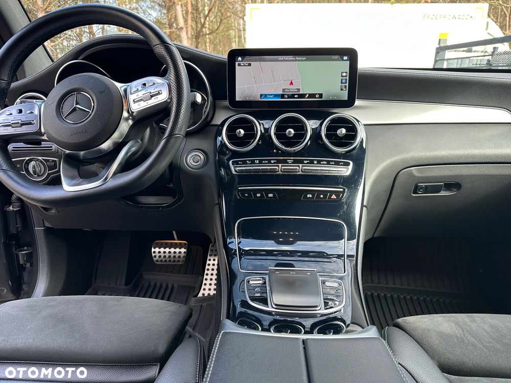 Mercedes-Benz GLC - 7