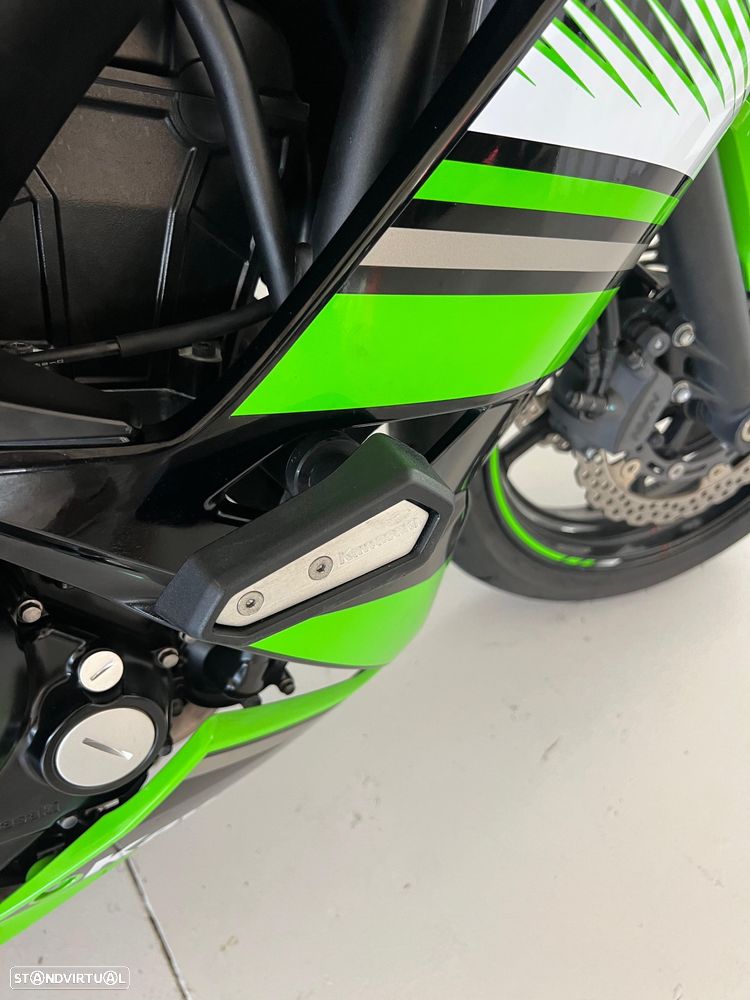 Kawasaki Ninja 650 KRT - 9