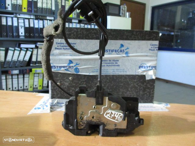 Fecho 8200497672D RENAULT KANGOO 2009 TRAS ESQ ELETRICO - 2