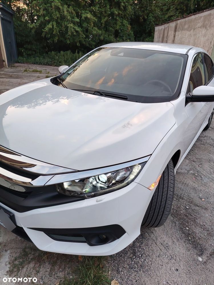 Honda Civic 1.5 T Comfort - 10