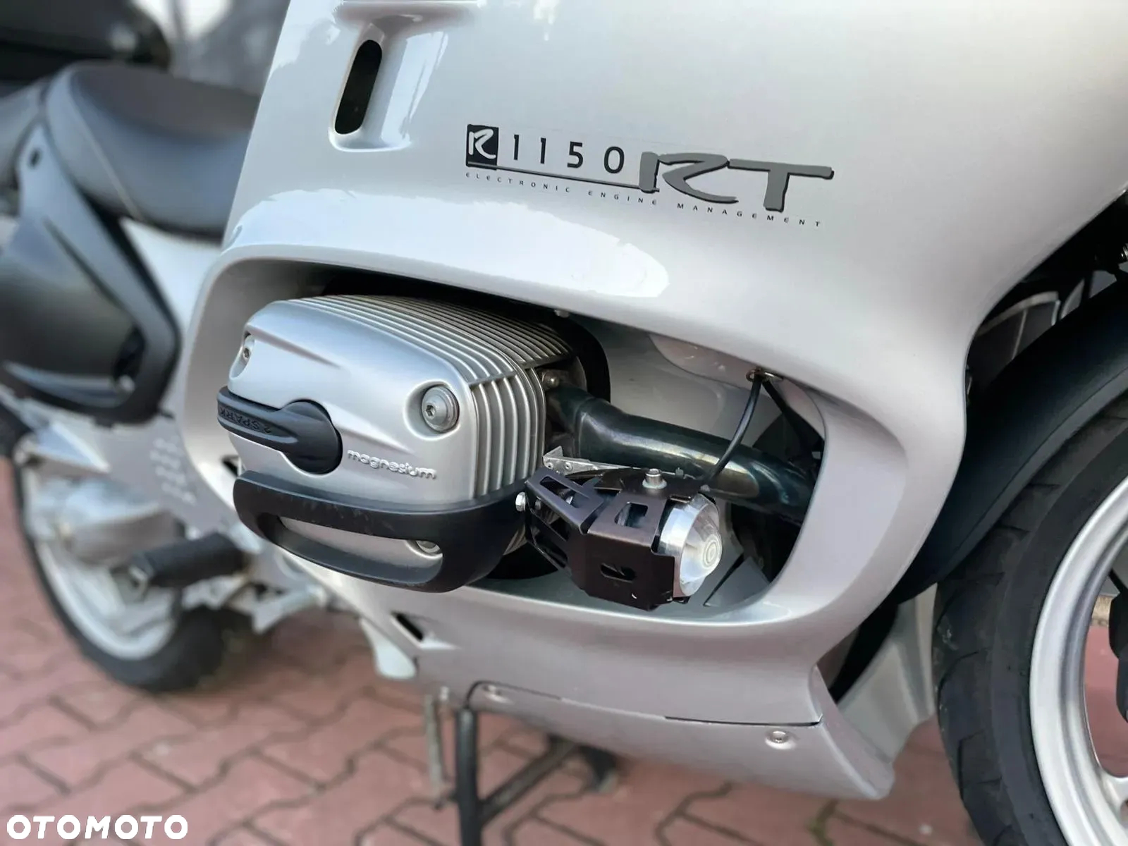 BMW R - 7