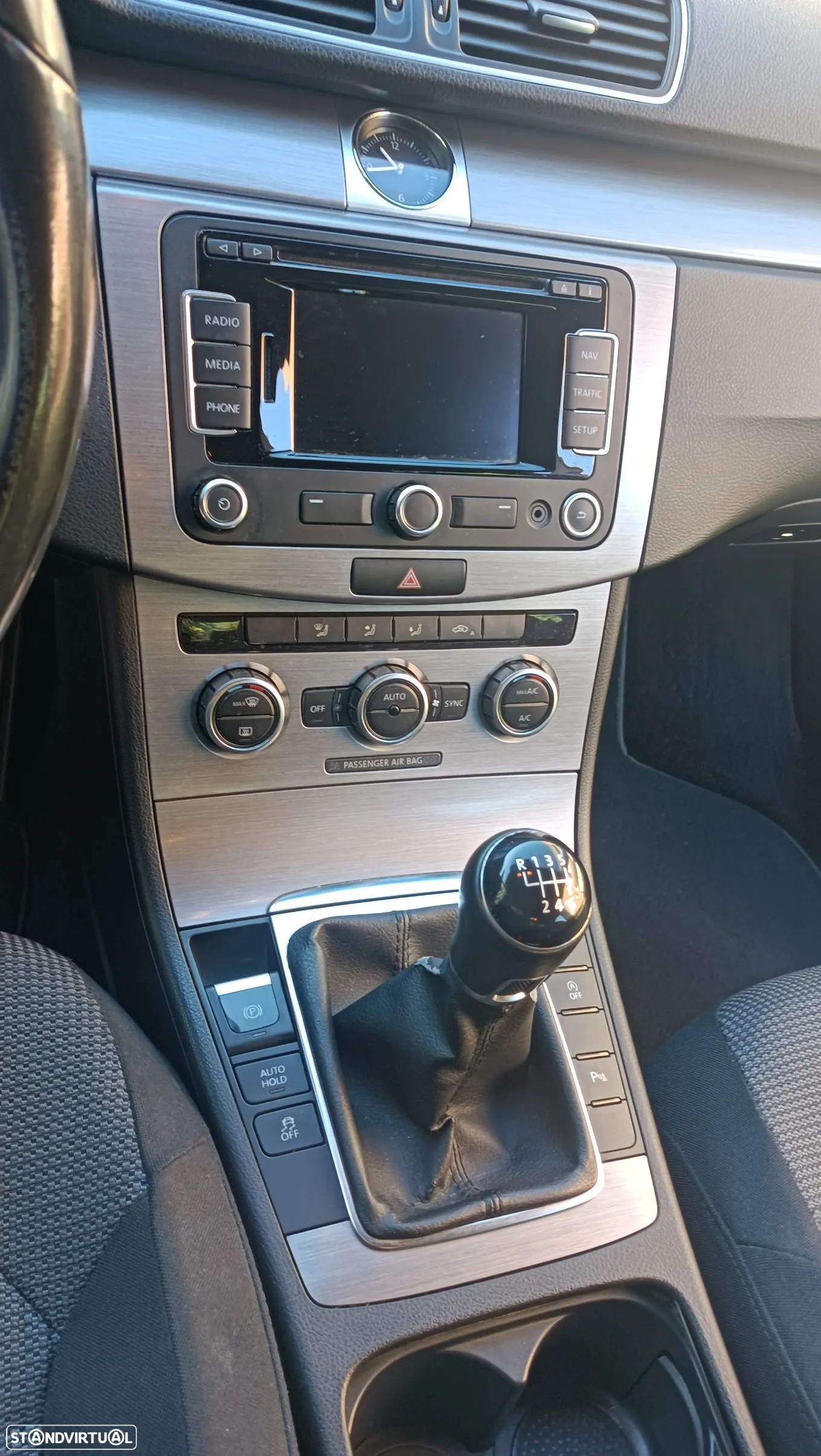 VW Passat - 11
