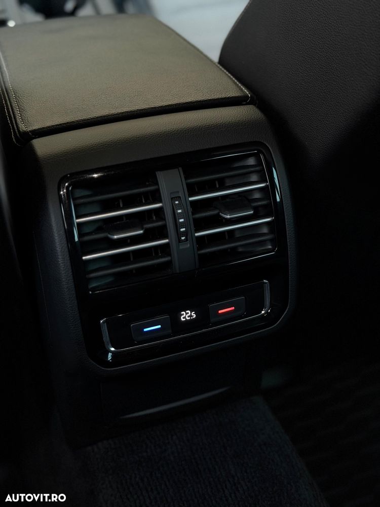 Volkswagen Passat - 24
