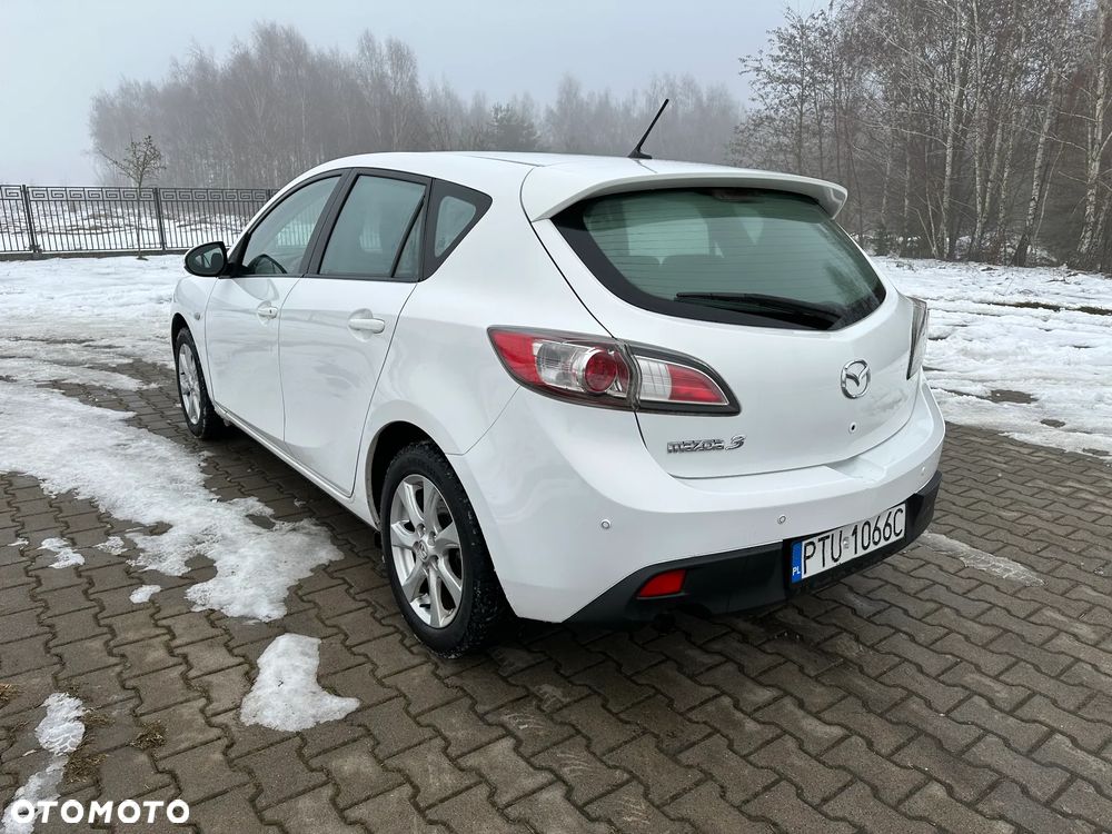 Mazda 3 - 4