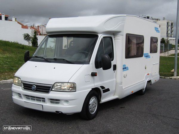 CI International Elliot Cama francesa e duche separado - 14