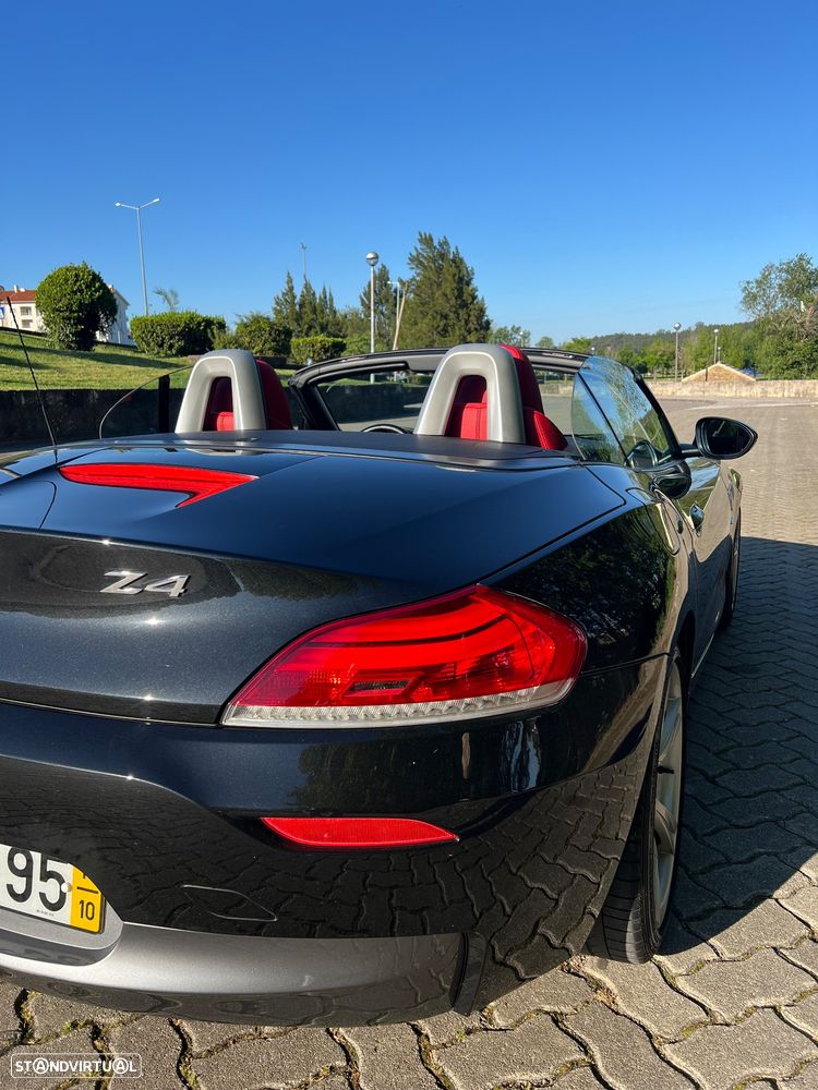BMW Z4 23 i - 14