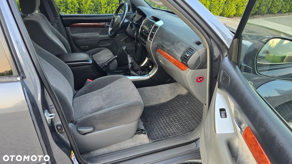 Toyota Land Cruiser 3.0 D Luna Comfort - 13