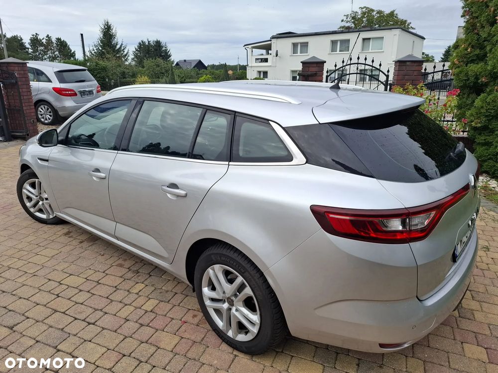 Renault Megane 2019 photo 5
