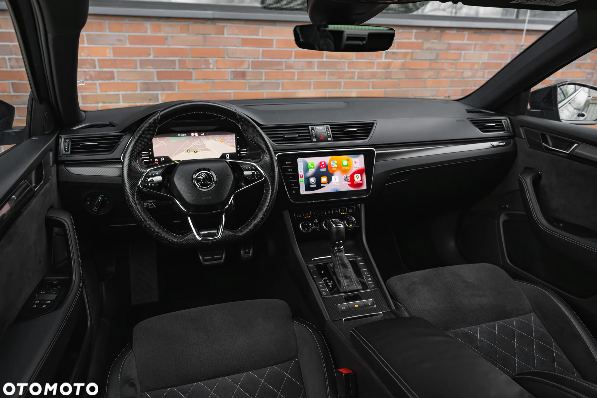 Skoda Superb 2.0 TDI DSG Sportline - 22