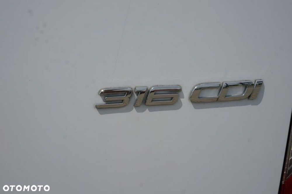 Mercedes-Benz Sprinter - 35