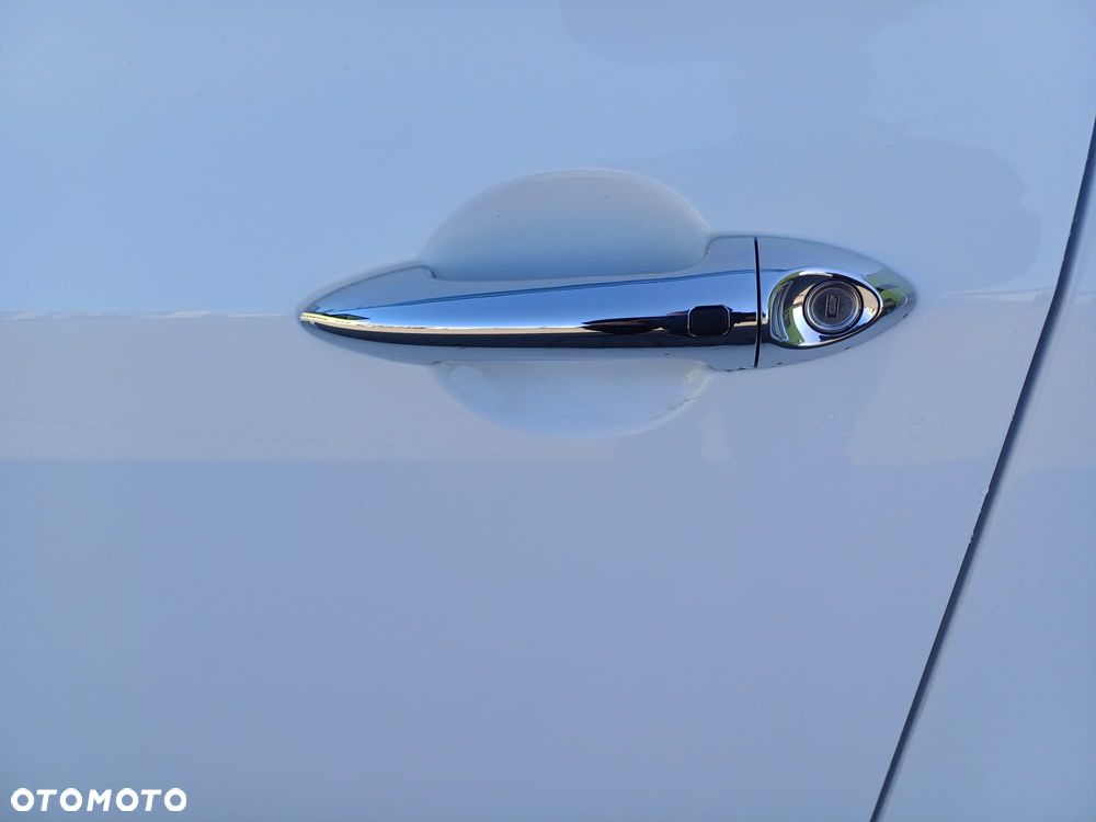 Kia Venga 1.6 L - 9