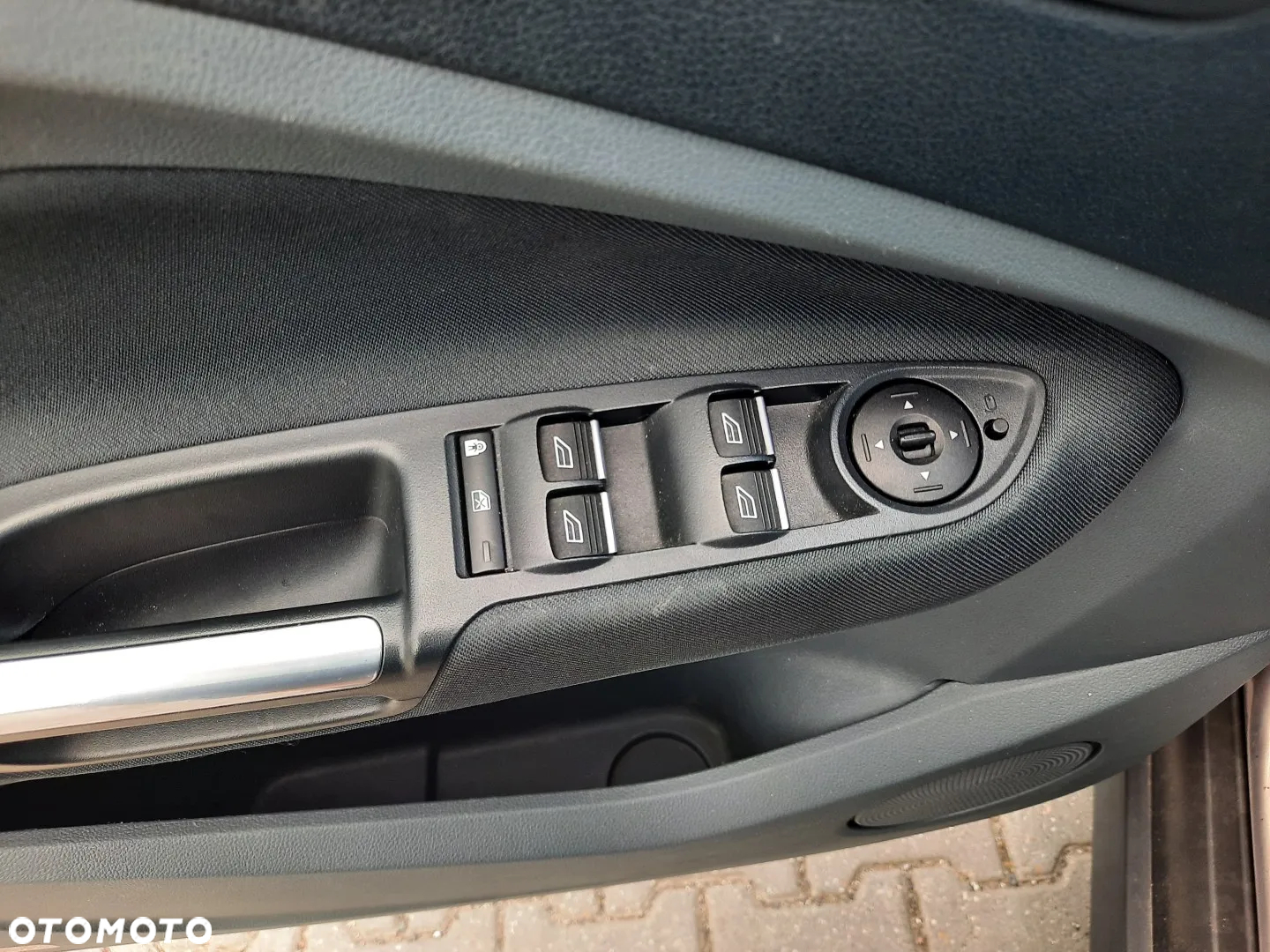 Ford Grand C-MAX 2.0 TDCi SYNC Edition - 16