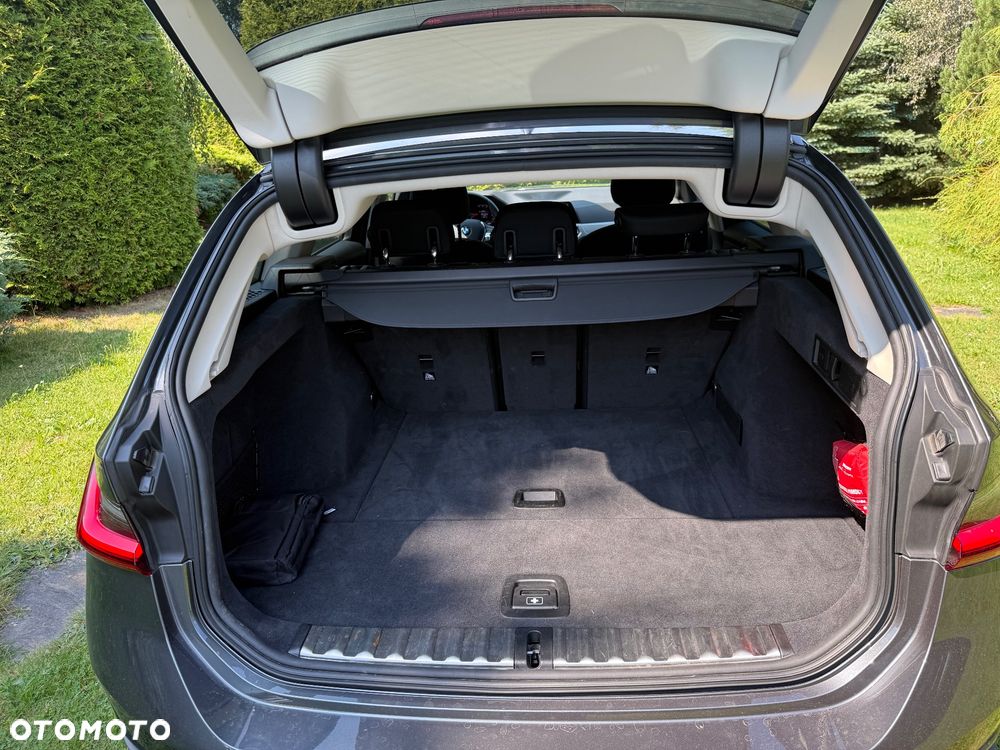 BMW Seria 3 320d MHEV Luxury Line - 6