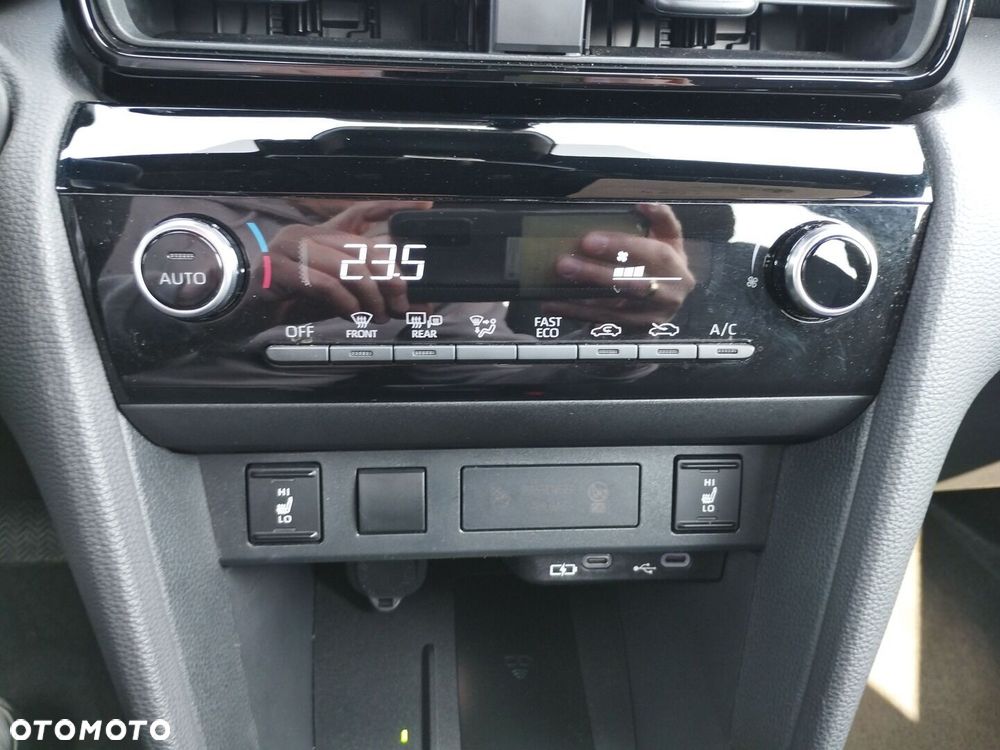 Toyota Yaris Cross Hybrid 1.5 Style - 19