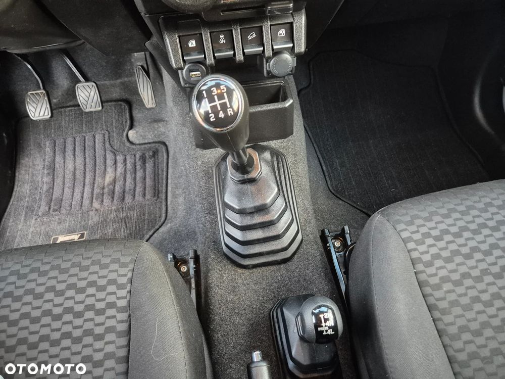 Suzuki Jimny 1.5 Comfort - 6