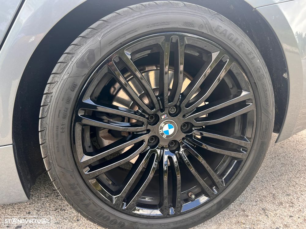 BMW 520 d Pack M Auto - 19