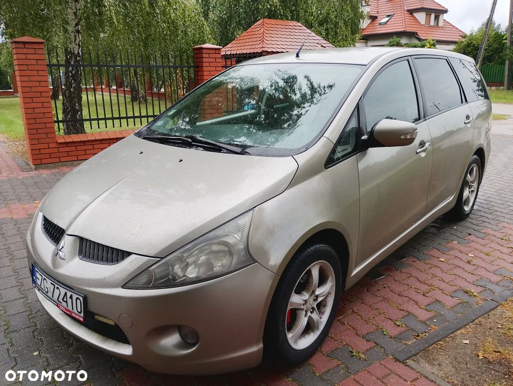 Mitsubishi Grandis 2.0 DI-D 7-Sitzer Intense - 1