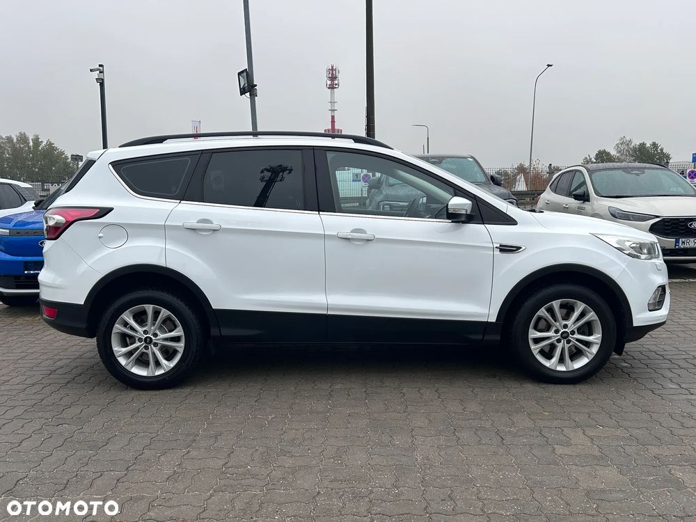 Ford Kuga 2.0 TDCi FWD Titanium - 9