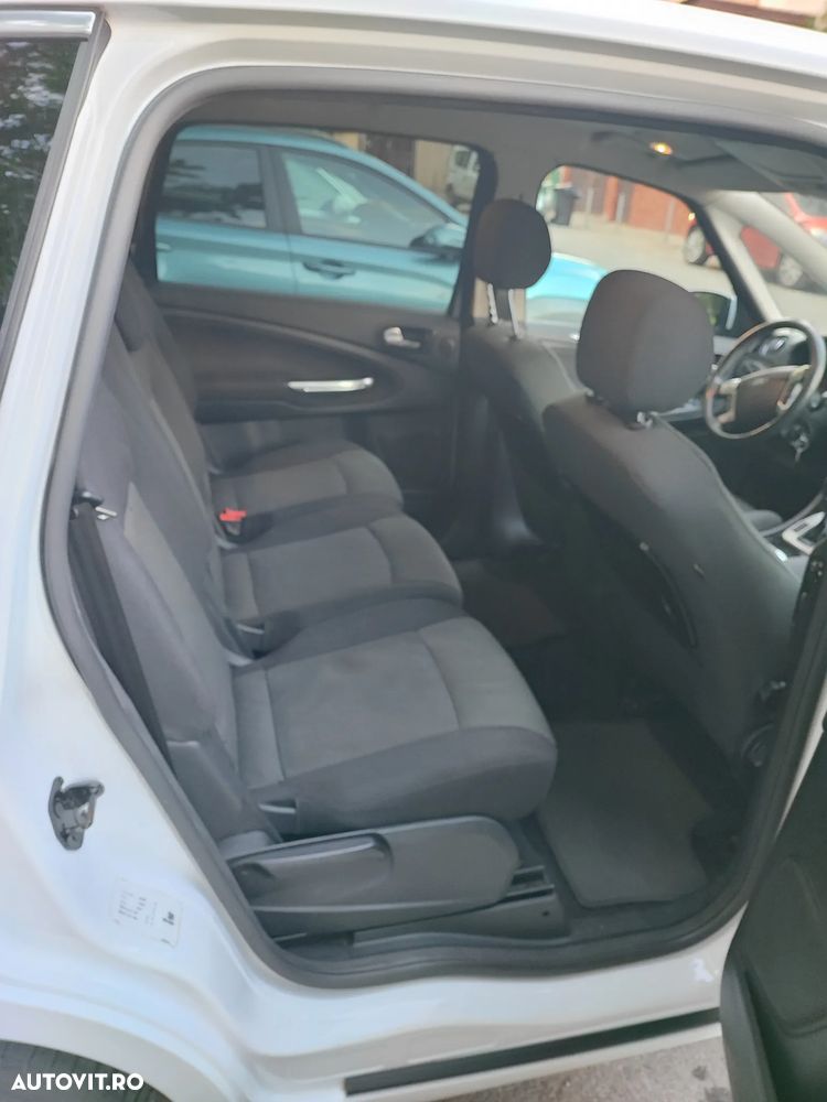 Ford S-Max 2.0 TDCi Powershift Titanium - 5