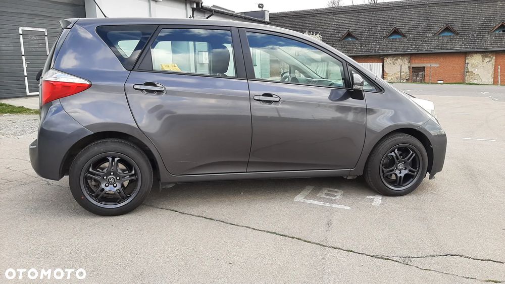 Toyota Verso S 1.4 D-4D Active - 13