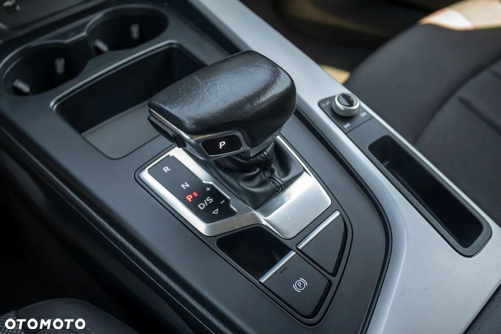 Audi A4 Avant 35 TDI S tronic - 22