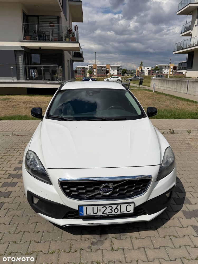 Volvo V40 Cross Country D2 Momentum - 3