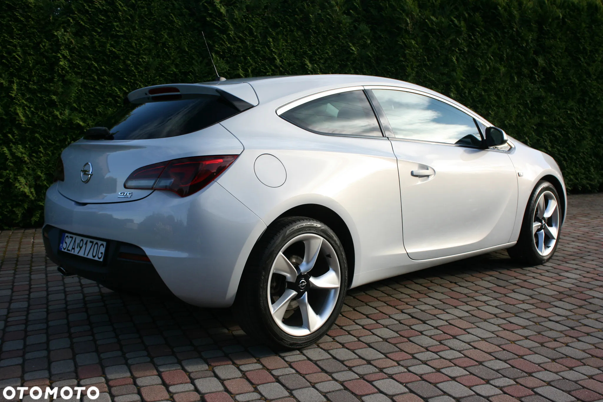 Opel Astra GTC 1.4 Turbo ecoFLEX Start/Stop - 18