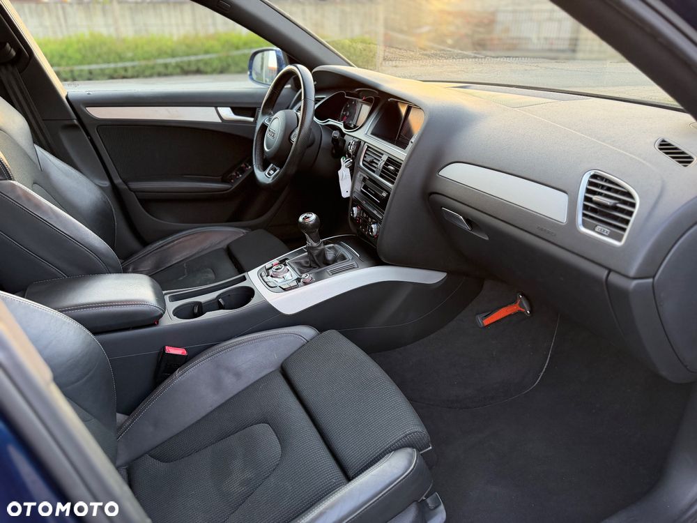 Audi A4 Avant 2.0 TDI sport - 28