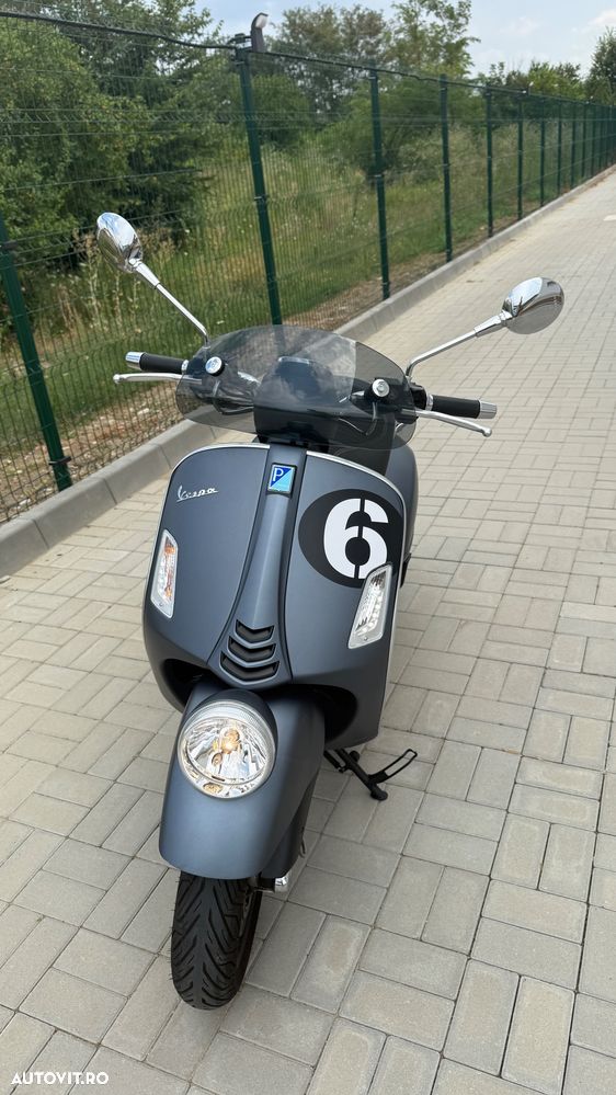 Vespa GTV 300 IE - 1