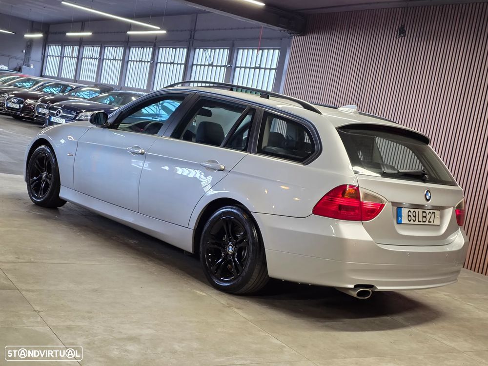 BMW 320 d Navigation - 3