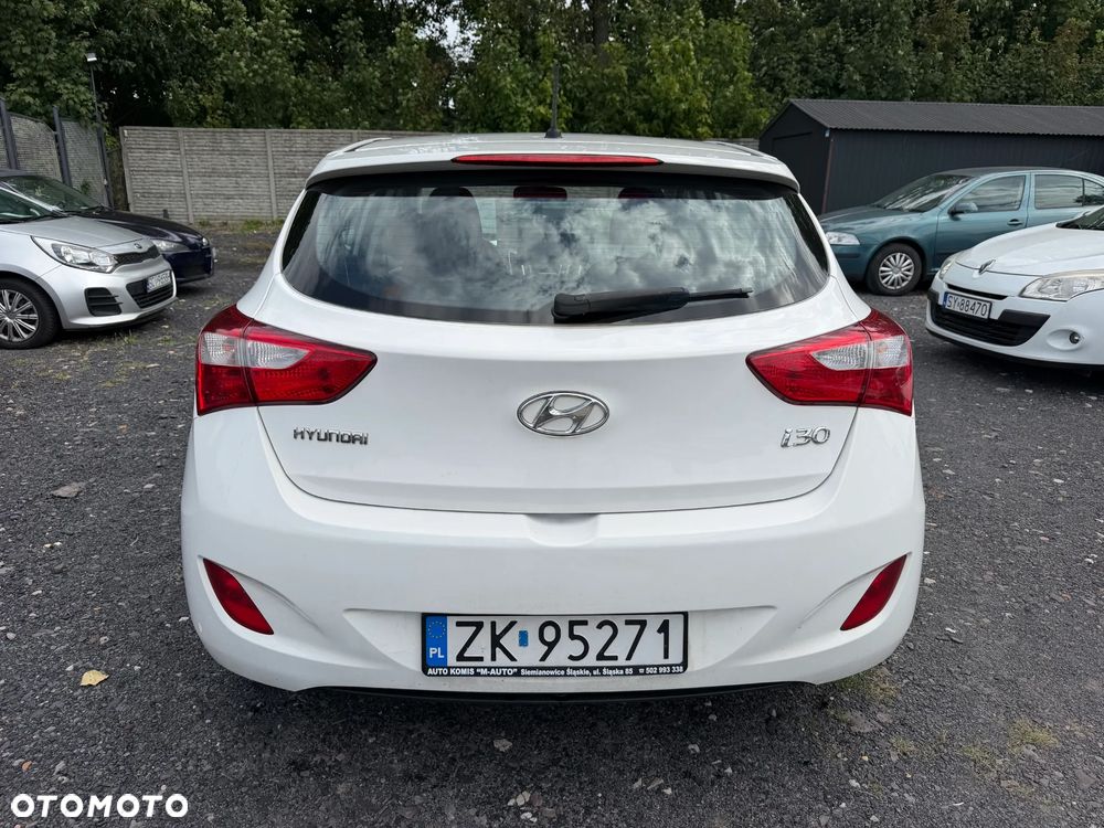 Hyundai i30 1.4 CRDi Classic + - 4