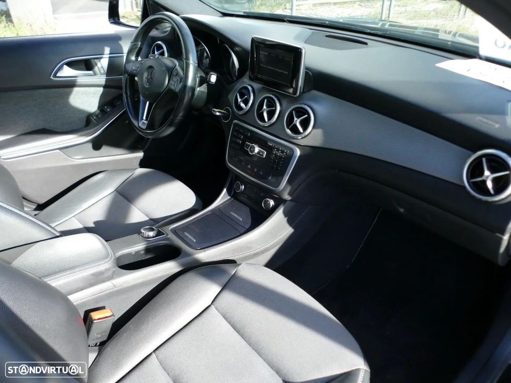 Mercedes-Benz GLA 180 d Style Aut. - 28