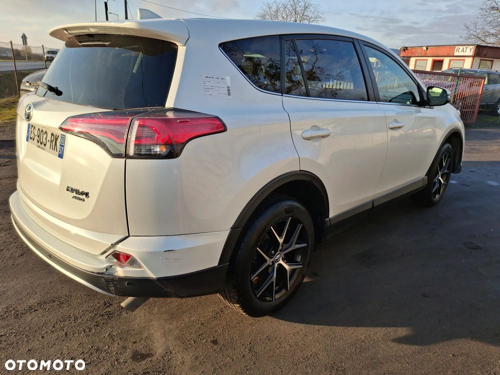 Toyota RAV4 - 4