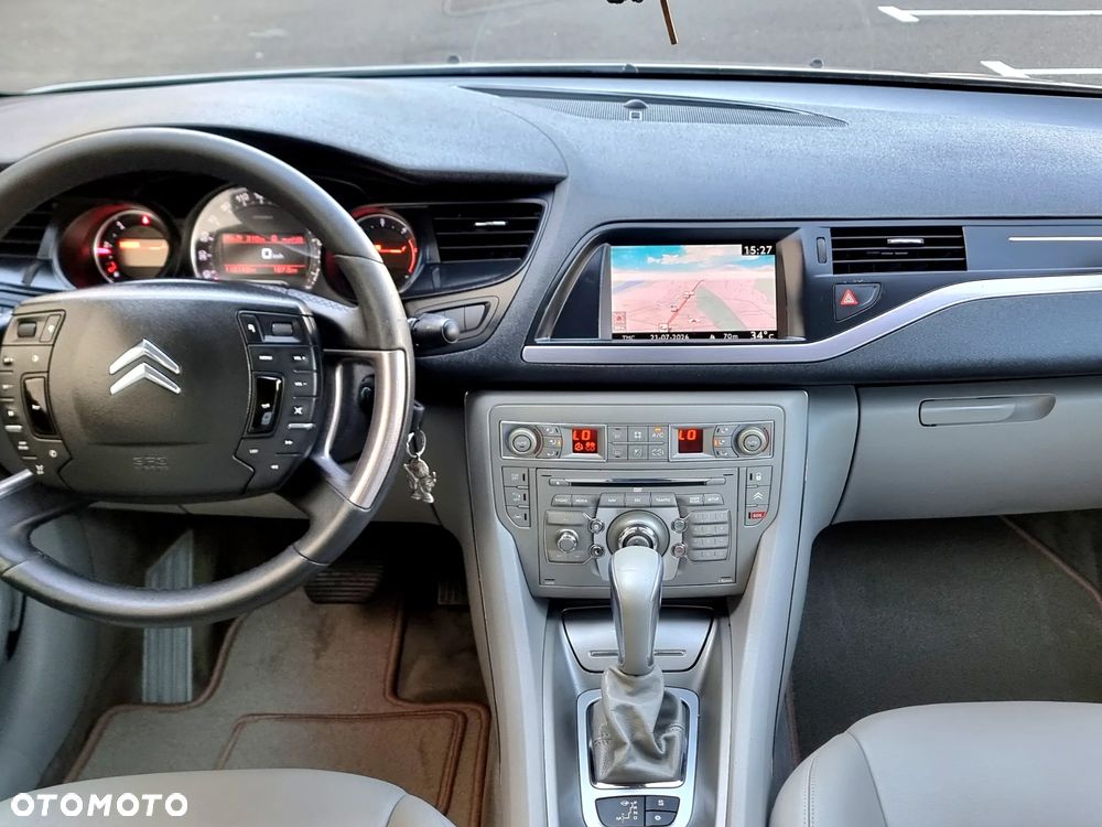 Citroën C5 HDi 165 FAP Exclusive - 6