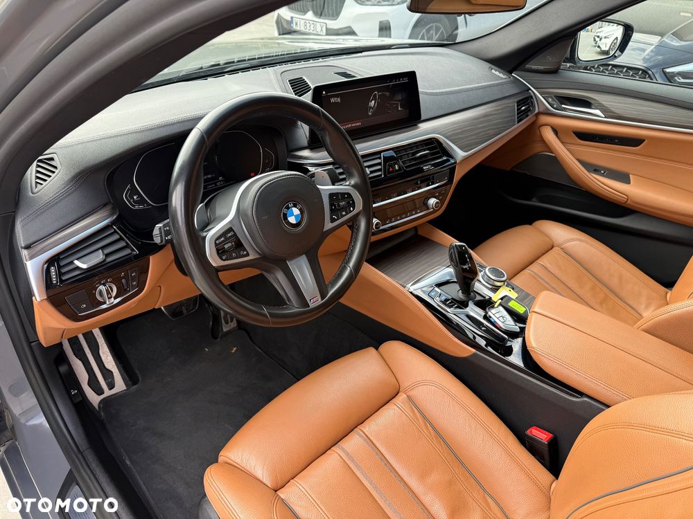 BMW Seria 5 520d xDrive M Sport sport - 14