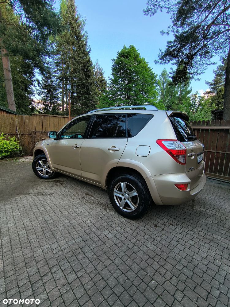 Toyota RAV4 2.2 D-4D X - 6