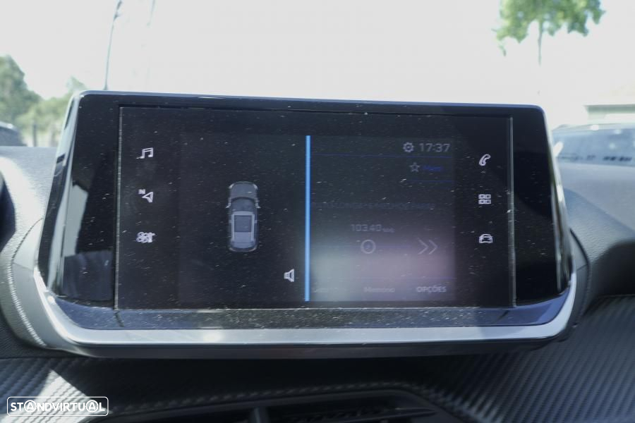 Peugeot 2008 1.2 PureTech Active EAT8 - 15