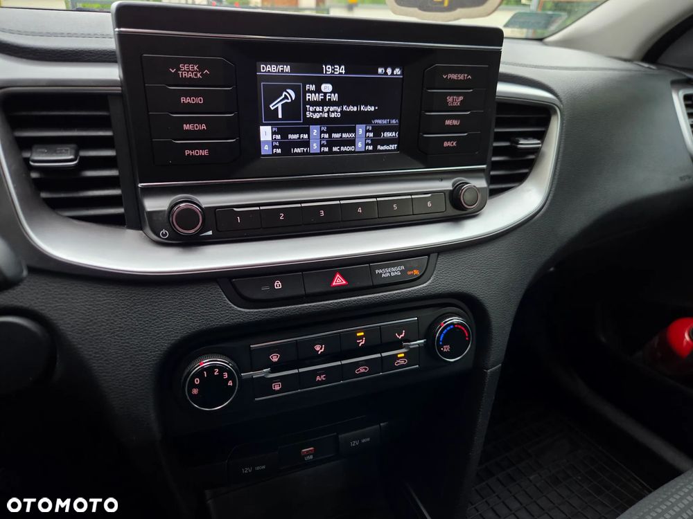 Kia Ceed 1.0 T-GDI M - 15