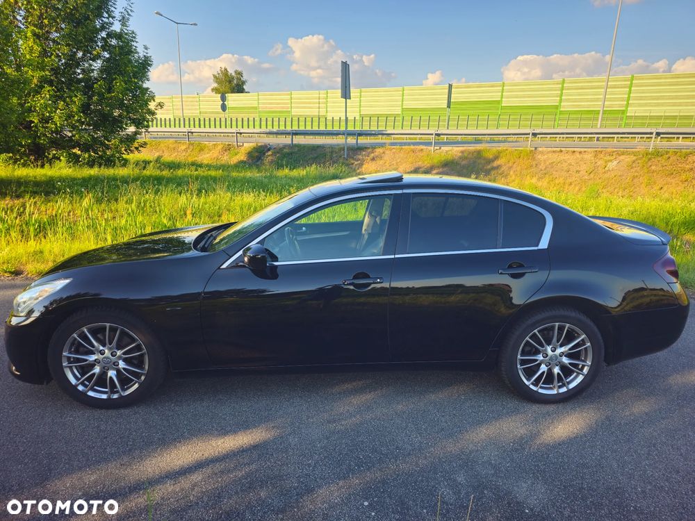 Infiniti G GT Premium AWD - 4
