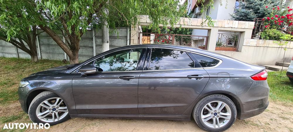 Ford Mondeo 2.0 TDCI PowerShift Titanium - 6