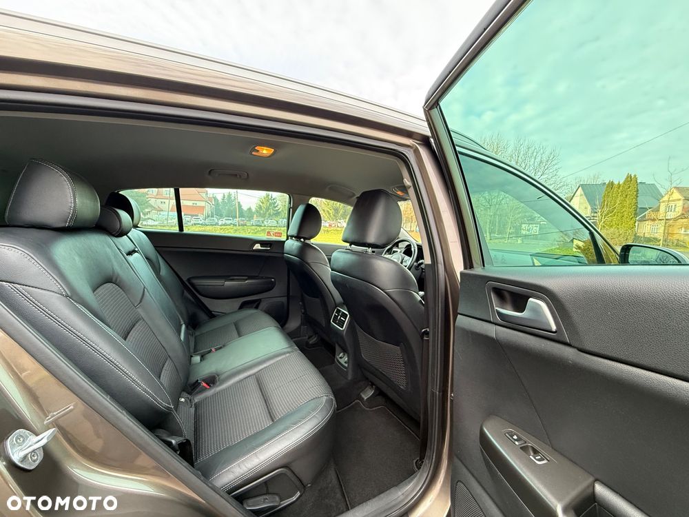 Kia Sportage 1.7 CRDI XL 2WD - 26