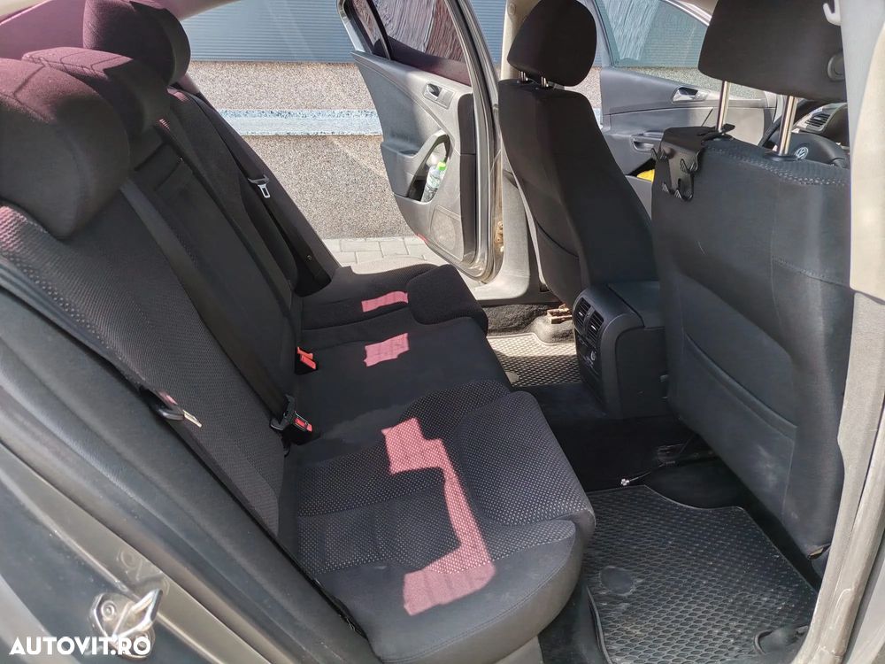 Volkswagen Passat 1.9TDI Comfortline - 11